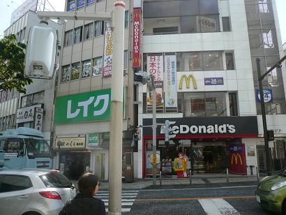 ２商店街へ