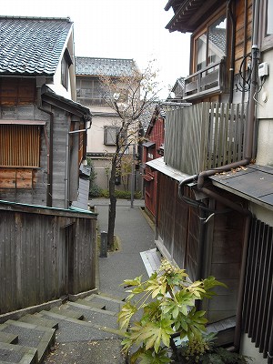くらがり坂と主計町１.jpg