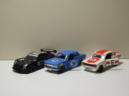 tomica-gtr3.jpg