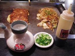 どろ焼（もちチーズ）＆焼きそば