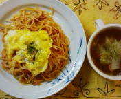 トマトソーススパと白菜のコンソメスープ