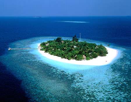 maldives-travel.jpg