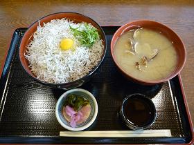 舞阪しらす丼とあさり汁(大)