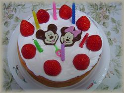 お誕生ケーキ.jpg