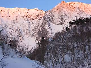 080308１の倉の夜明け