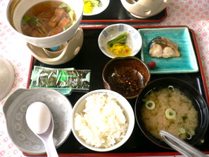 朝食