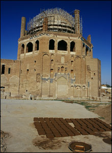 The palaces of Iran6
