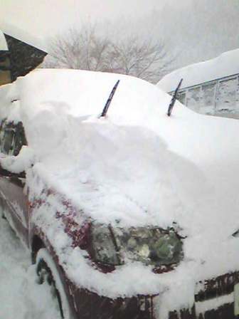 車上の雪.jpg