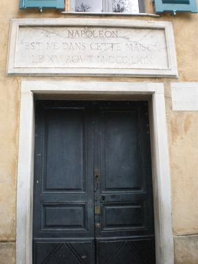 napoleon house1.JPG