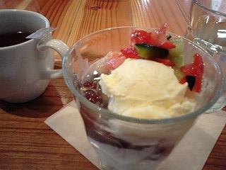 パフェ＠muji cafe