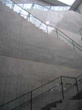 兵庫県立美術館２