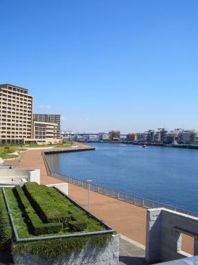 兵庫県立美術館３