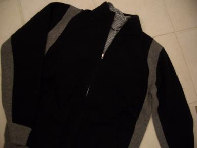 カーディ＆カットソー