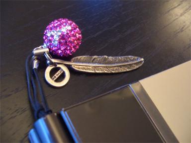 イニシャルストラップ