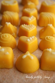 Truffe soap yellow