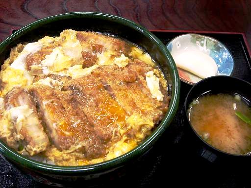 ひばり食堂のカツ丼大.JPG