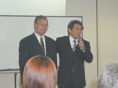 元公務員の男性が小田原に伝説を作る～日本支社黄木信社長と