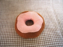 ストロベリードーナツ