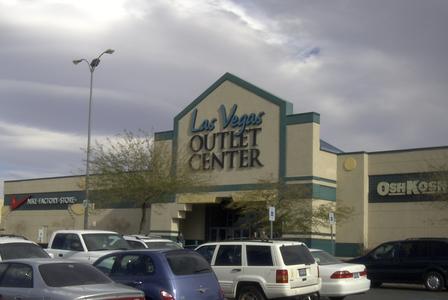 [ラスベガスアウトレットセンター]