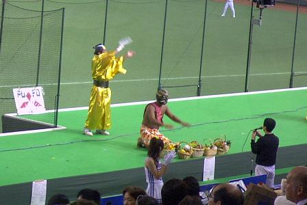 [三菱ふそう・応援ステージ]