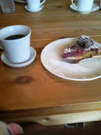 コーヒーと紫芋のタルト