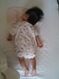 寝返りできた♪