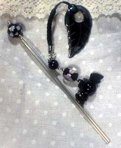 小物・市松かんざし、蝙蝠根付