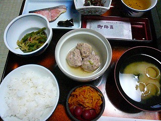 トーヤ温泉ホテル朝飯０９１０