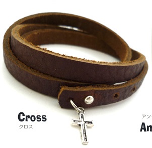 レザーブレスレット