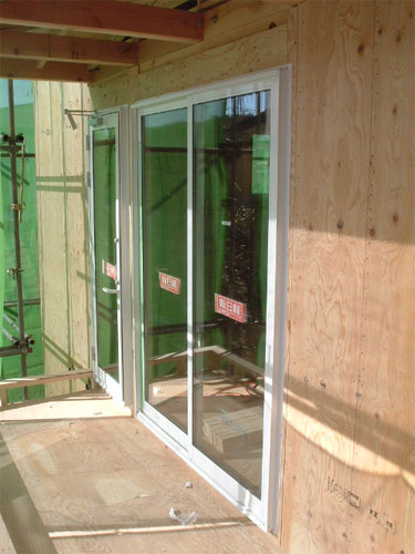 tns0214_6.jpg