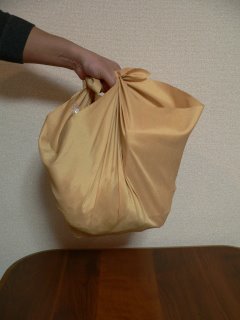 実践　ふろしきでお買い物5