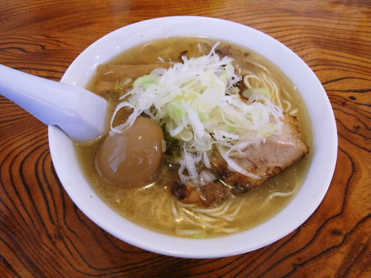 煮干し塩ラーメン