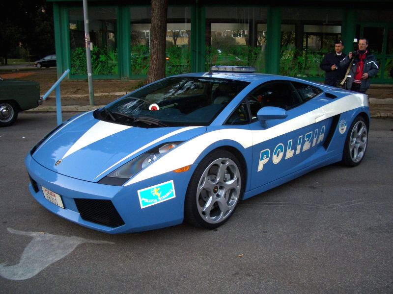 Itarian Lamborghini_Polizia.jpg