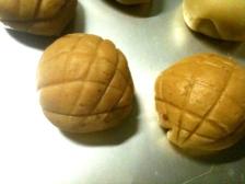 焦がしバターのメロンパンクッキーつけた