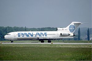 ●ボーイング７２７　３発エンジン　300px-Pan_Am_Boeing_727-200_at_Zurich_Airport_in_May_1985.jpg