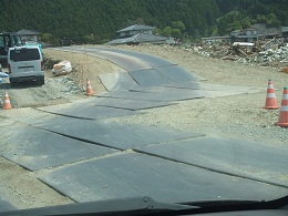 雄勝町北上川沿い２