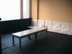 個室マット部屋