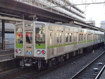 都営新宿線10-000系（14:02撮影）