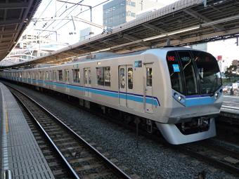 東京メトロ東西線05系（西船橋駅にて）