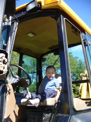 Touch a Truck2