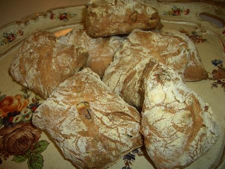 Ｐａｉｎ　ｒｕｓｔｉｑｕｅ（Ｗａｌｎｕｔ＆ｃｈｅｓｔ　ｎｕｔ）