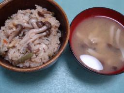 山菜ご飯ときのこ汁