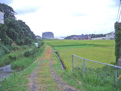 別荘の横からの海.JPG
