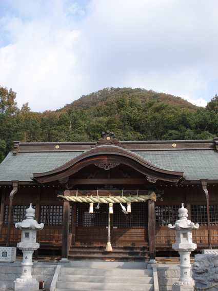 白山神社