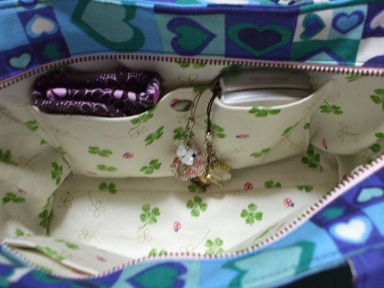 ファスナー付きお散歩バック