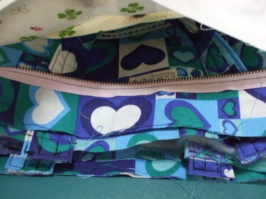 ファスナー付きお散歩バック