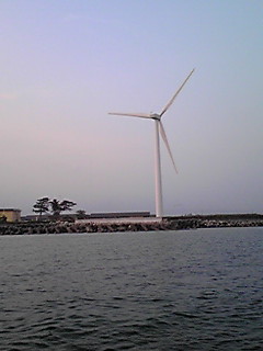 100730　陸の釣り場を海から・・・