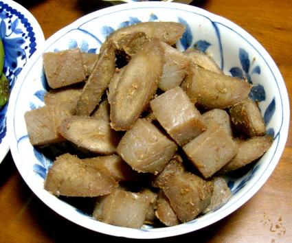 ゴンボとコンニャクの煮物.JPG