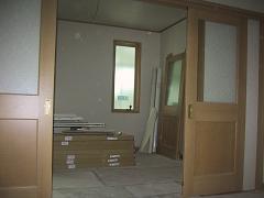 ダイニングから