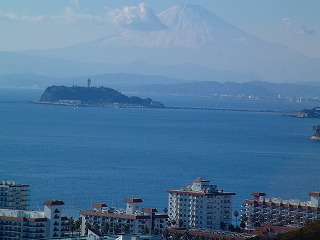 江ノ島と富士山